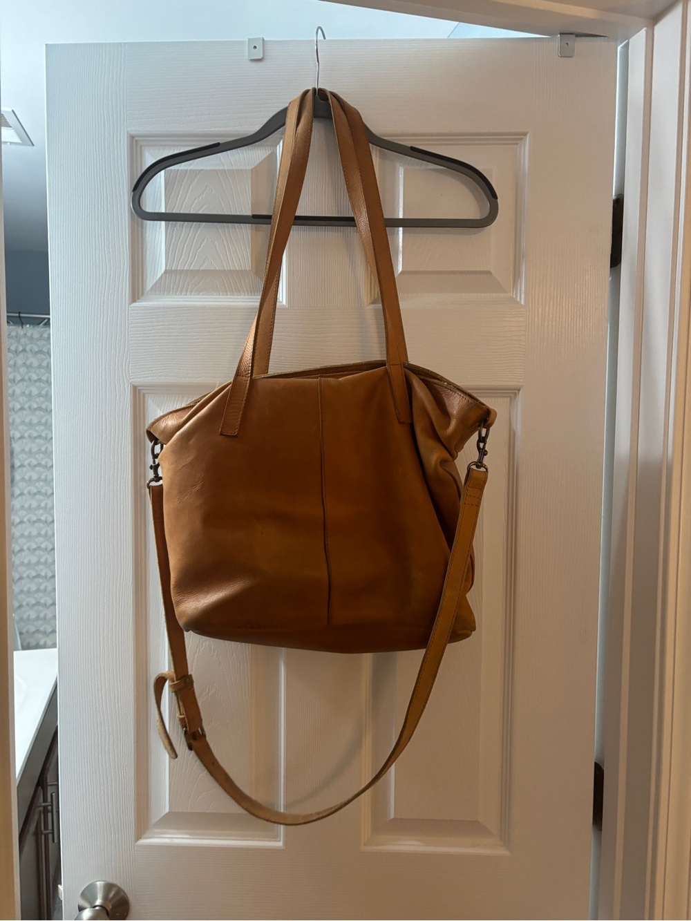 Able Tan Leather Shoulder Tote Bag